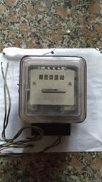 早期----眷村拆遷---鋁製---門牌--擺飾用途---13.5x9公分-------黃埔 新村--品如圖 歷史價格詳細信息