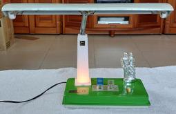 檯燈.桌燈(26)~早期~鐵皮~綠色~E27~不附燈泡~懷舊.擺飾.道具 歷史價格詳細信息