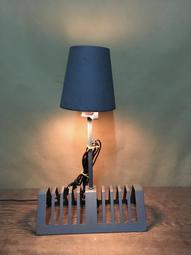 WH17944【四十八號老倉庫】二手 早期 台灣 玻璃燈罩 鐵柄 鐵座 三段觸控 桌燈 檯燈 高37cm【有瑕】 歷史價格詳細信息