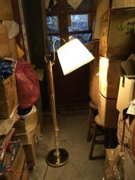 WH26567【四十八號老倉庫】二手 陶瓷 皮卡丘 三段觸控 桌燈 檯燈 高33cm【懷舊收藏拍片道具】 歷史價格詳細信息