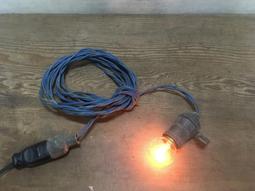 WH17814【四十八號老倉庫】全新 早期 台灣 馬賽克鑲嵌玫瑰花燈罩 3燈 吊燈 重約4000g 須自取 歷史價格詳細信息