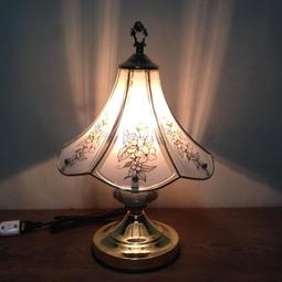 WH11090【四十八號老倉庫】二手 早期 台灣 暗紅 鐵罩 蛇管 硬質塑材底座 桌燈 檯燈 高48cm 1盞價 歷史價格詳細信息