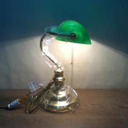 WH11090【四十八號老倉庫】二手 早期 台灣 暗紅 鐵罩 蛇管 硬質塑材底座 桌燈 檯燈 高48cm 1盞價 歷史價格詳細信息