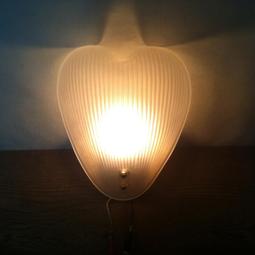 WH10974【四十八號老倉庫】二手 早期 台灣 布罩內襯PVC 鐵柄 木座 桌燈 檯燈 高47cm【懷舊收藏擺飾道具】 歷史價格詳細信息