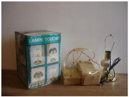 檯燈.桌燈(1)~E27~總高約69.5CM~鐵皮電鍍~功能正常~不附燈泡~一對合售~懷舊.擺飾.道具 歷史價格詳細信息