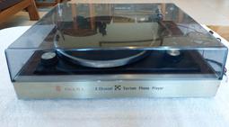 早期黑膠唱機(1)~PRINCE~PH-98~無蓋子~無唱針~~故障機~~零件機~~懷舊.擺飾.道具 歷史價格詳細信息