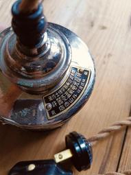 超美 銅桿 三頭 吊燈 傘狀 銀行燈老玻璃 . 難得 大型 極美 全完整件 . 極美 e27普通規格燈頭 僅一件 . 含 歷史價格詳細信息