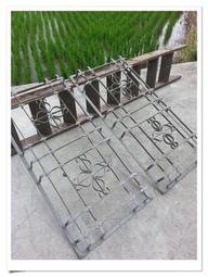 台灣檜木窗 【精選 檜木 舊門 舊窗】 舊門 舊窗戶 檜木門 木窗、古董窗 窗戶 老窗花 舊窗 門板 門 歷史價格詳細信息