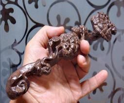 [收藏品C] ☆☆天然綠檀雕佛 紫竹觀音  (附流蘇中國結)☆☆ 歷史價格詳細信息