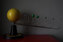 SPACE AGE! 雙層 雙色 玻璃 太空 吊燈 . 雙色效果極好 氣氛營造 . 徑 21 高含布線約 101 . 各 歷史價格詳細信息