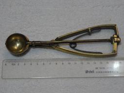 早期銅製叭噗挖冰器.挖冰杓.挖冰勺(17)~口徑約3.3CM~彰化 富士~有瑕疵~懷舊.擺飾.掛飾 歷史價格詳細信息