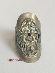 [老排的收藏]~~銀器飾件~老銀戒指/配件/掛飾(雙蝶報福) 201 歷史價格詳細信息