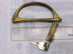 早期銅鎖(1)~掛鎖~ALPHA~銅+鐵製~附鑰匙3支~功能正常~懷舊.道具 歷史價格詳細信息