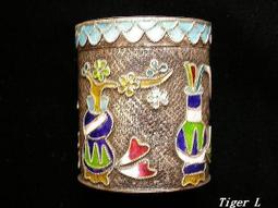 [老排的收藏]~~銀器工藝~老銀鈴鐺/掛飾/吊飾(花生形)一對~系列一 歷史價格詳細信息