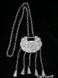 老銀鎖，百歲鎖，左右長3厘，重3.5克，包漿自然，包老 古玩 老物件 舊藏 -3657 歷史價格詳細信息