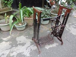 庄腳柑仔店~早期裁縫機鐵腳鐵架多款式樣 歷史價格詳細信息