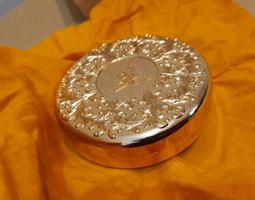 日本銅盒，日本印泥盒，奢侈品名鋪和光出品，有底款。老物，原盒好品。75✘55✘26，220克。實。-5528 歷史價格詳細信息