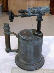 早期銅燈~~總高約75CM~~總重約8.5KG~~無燈罩.電線和燈泡~~一對合售 歷史價格詳細信息