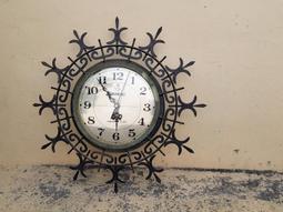 老玻璃掛鏡，老玻璃鏡，老掛鏡，晚清民國時期，普通木質邊框，手9548 歷史價格詳細信息