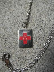 早期----高雄--捐血中心贈----項鍊---1.4x2公分 價格比較,價格查詢,歷史價格詳細信息