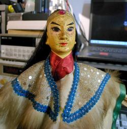 【收藏 蒐藏】【文鎮 紙鎮】有教無類 至聖先師孔子畫像 台灣省長宋楚瑜 台中市長張溫鷹製贈 民國87年 (T34) 歷史價格詳細信息