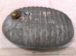 早期熱水瓶.保溫瓶(3)~~鴨嘴型~~玻璃內膽~~鐵+不銹鋼外殼~~不漏水~~懷舊.擺飾.道具 歷史價格詳細信息