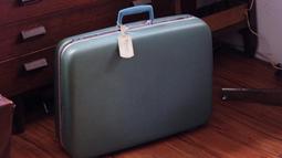 早期Echolac愛可樂可摺疊手拉式軟布旅行袋/旅行箱/滾輪箱 歷史價格詳細信息