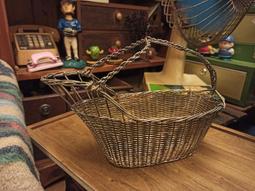 ~~早期酒甕 (4)~~ 歷史價格詳細信息