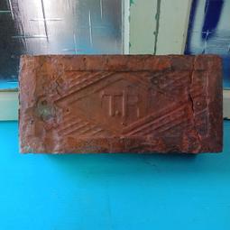 庄腳柑仔店~早期磚瓦紅磚北字磚1 歷史價格詳細信息