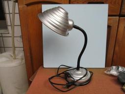 早期 鋁製 敬果盤 供盤  供果盤 4個1組合售1600元 直徑約24.5公分 歷史價格詳細信息