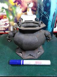 早期錫製 二連環古錢幣造型紙鎮 茶壺蓋托 7.5*4.5*2 公分 歷史價格詳細信息