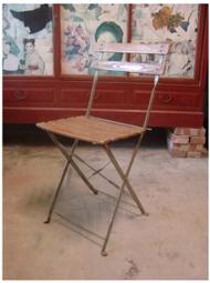 WH10107【四十八號老倉庫】二手 早期 台灣 乳白 鐵罩 蛇管鐵柄 硬塑膠底座 微調 桌燈 檯燈 高40cm 歷史價格詳細信息