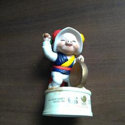 1986年韓國漢城奧運會16.81克及33.62克銀幣2枚一對、盒裝及保書齊全。 歷史價格詳細信息