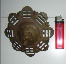 (A2) 早期 菓嶺金融集團 鋁合金煙灰缸/菸灰缸 /直徑約20CM /懷舊擺飾拍片場景道具 歷史價格詳細信息