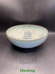 鄉村裡收的鈞窯天藍釉三足筆洗，器型規整品相如圖，鄉村裡收1059 歷史價格詳細信息