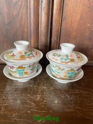 鄉村裡收的手繪粉彩花鳥瓶！四方瓶，一方頂十圓，純手工繪畫，1322 歷史價格詳細信息