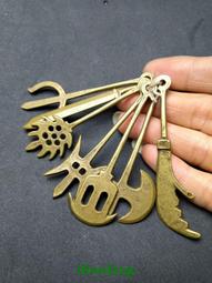 收來的黃銅純銅實心小猴子掛件，可做書桌，茶寵，文案擺件，長約4525 歷史價格詳細信息