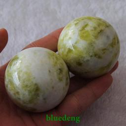 岫玉玉石王花玉芬達色綠冰白冰水墨白冰花蛇吊墜掛墜古風漢服新中 歷史價格詳細信息