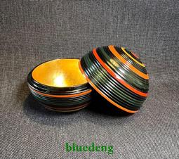 日本木盒，日本香盒，日本文盒，實木大漆，一木挖，佛寺用品，全品相。直徑87。剩，實。-5768 歷史價格詳細信息