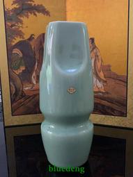 日本，昭和早期，香蘭社，白瓷，藍標，花瓶、花入，鶴首瓶，圈口描金，綠色理石紋，雙開窗花草紋 歷史價格詳細信息