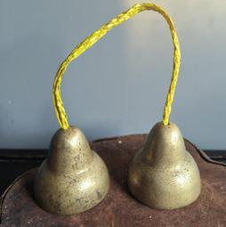 如圖一對兩個225元 50V4700UF日本松下AUDIO音樂大師音頻電容JAPAN 歷史價格詳細信息