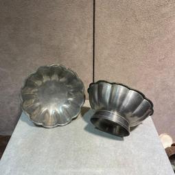 清代銅製供碗一對佛前供器，銅質精良，包漿熟美，胎骨厚實，器身113 歷史價格詳細信息