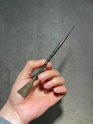 晚清民國時期銅船形文房賞盆，皮殼光亮，銅質一流。線條極簡，形200 歷史價格詳細信息