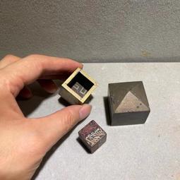 清代銅製朱砂筆舔，表面鐵殼銹滄桑感十足，器呈圓形，施祥云小舔147 歷史價格詳細信息