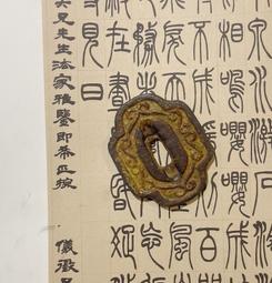 清代鐵製香爐，皮殼斑駁。平足、敞口，整體光素無工，盡顯極簡美51 歷史價格詳細信息