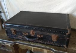 【臺灣早期木製真空管黑膠、收音機播放器】可通電，需要維修 歷史價格詳細信息