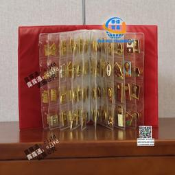 #紀念章【毛爺爺異形像章】正面為毛爺爺圖，背面刻&ldquo;廣東教儀廠15251 歷史價格詳細信息