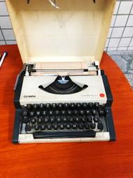 早期打字機(B)~~手提式~~德國~~附蓋子~~收藏.懷舊.擺飾.道具 歷史價格詳細信息