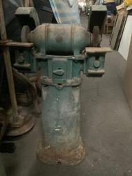 布輪機 研磨砂輪機 10英吋 1HP 附砂輪 研磨機 電動砂輪機 大台砂輪機 東成牌 布輪機 磨刀機 歷史價格詳細信息