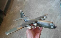 早期-----眷村--- 海軍帽徽改---鑰匙圈-----2.3x3.6公分------軍艦 歷史價格詳細信息